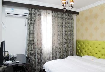 Guilin Jingyi Hotel Екстер'єр фото