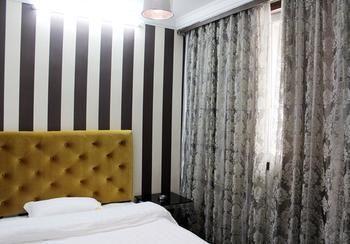 Guilin Jingyi Hotel Екстер'єр фото